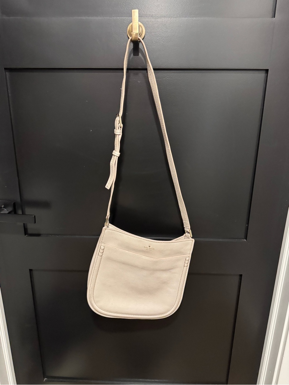 kate spade cream pebbled leather crossbody bag - Picture 2 of 8